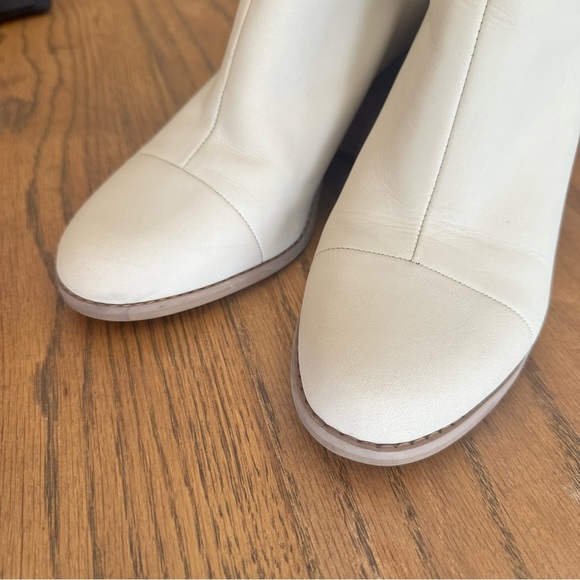Toms Everly Cutout Block Heel Ankle Booties Beige Leather Size 7.5 Women’s Shoes - Picture 7 of 10